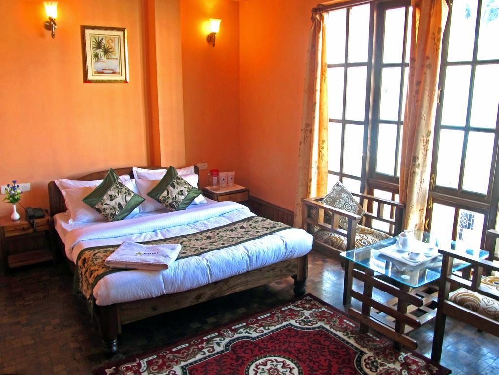 Hotel Alpine Crest Ґанґток Екстер'єр фото